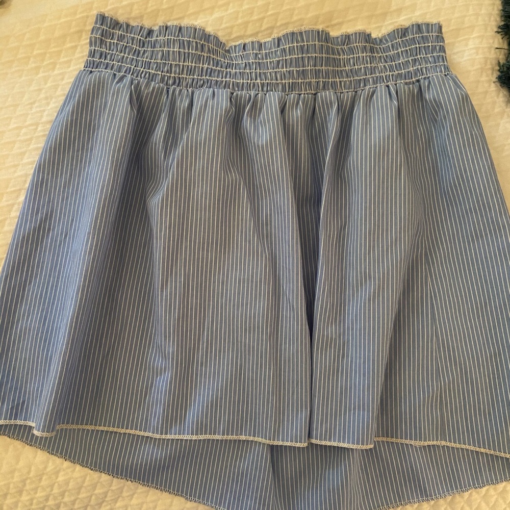 Strapless blue and white striped top